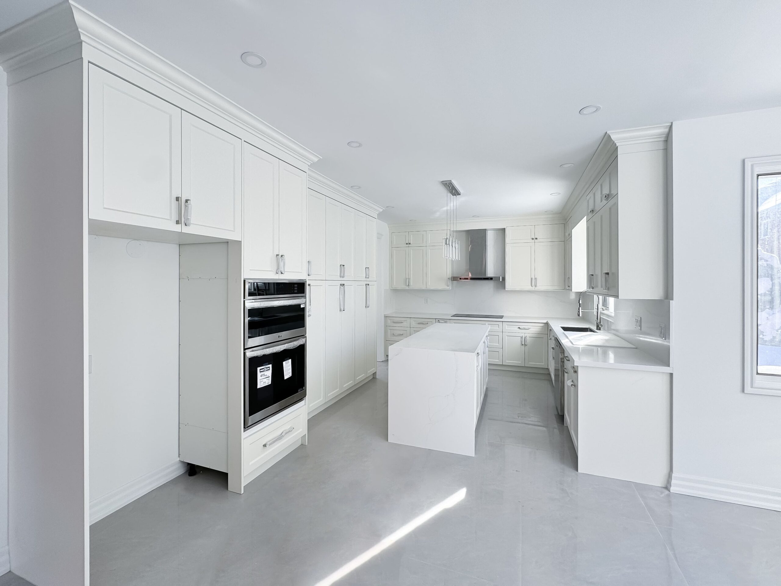 全屋 FLat Downtown 黑灰 百年老宅